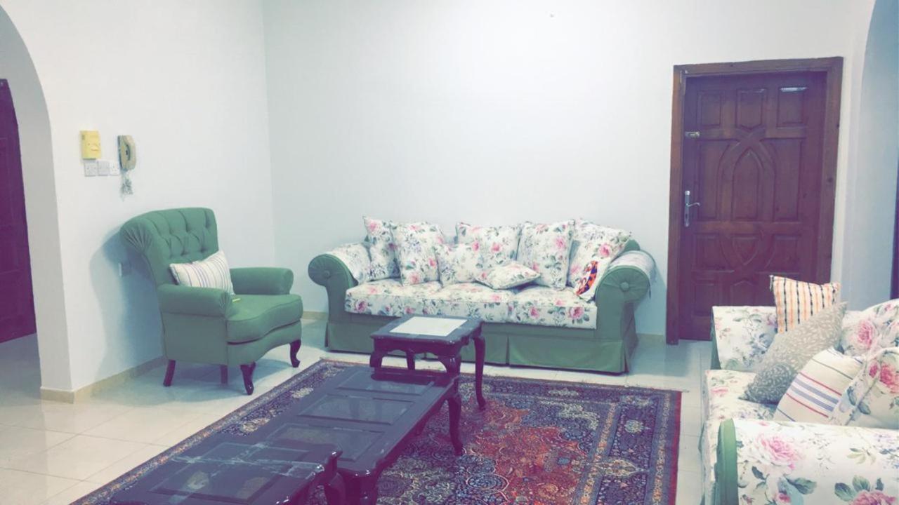 Masaken alkenan Appartement Yanbu Buitenkant foto